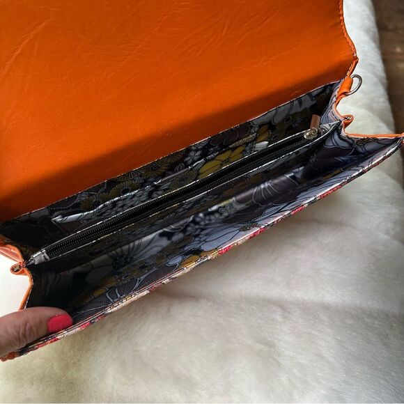 Peacock Strut Multicolored Clutch Purse Orange trim - Picture 4 of 15